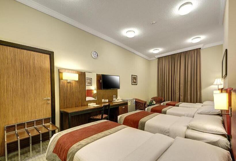 חדר סטנדרט לארבעה, Elaf Bakkah