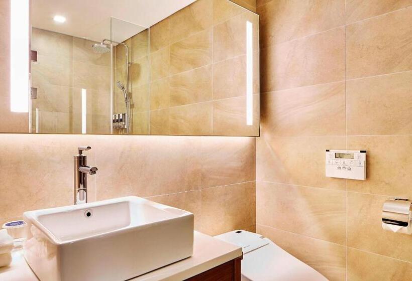 Quarto Superior, Four Points By Sheraton Josun, Seoul Station