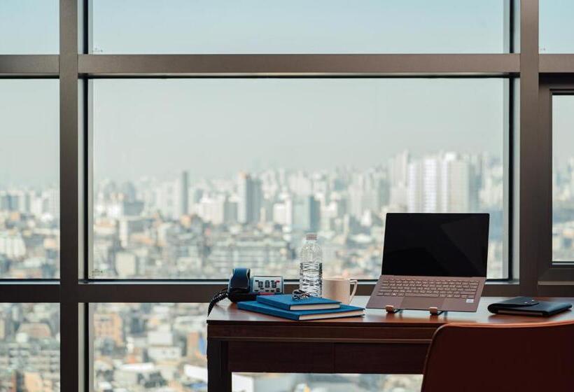 Семейный Номер Deluxe, Four Points By Sheraton Josun, Seoul Station