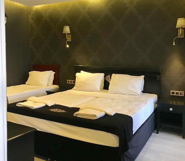 Trzyosobowy Executive, Golden Gate Hotel Topkapı