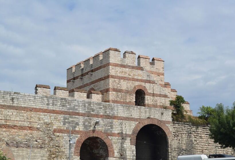 Pokój Ekonomiczny, Golden Gate Hotel Topkapı