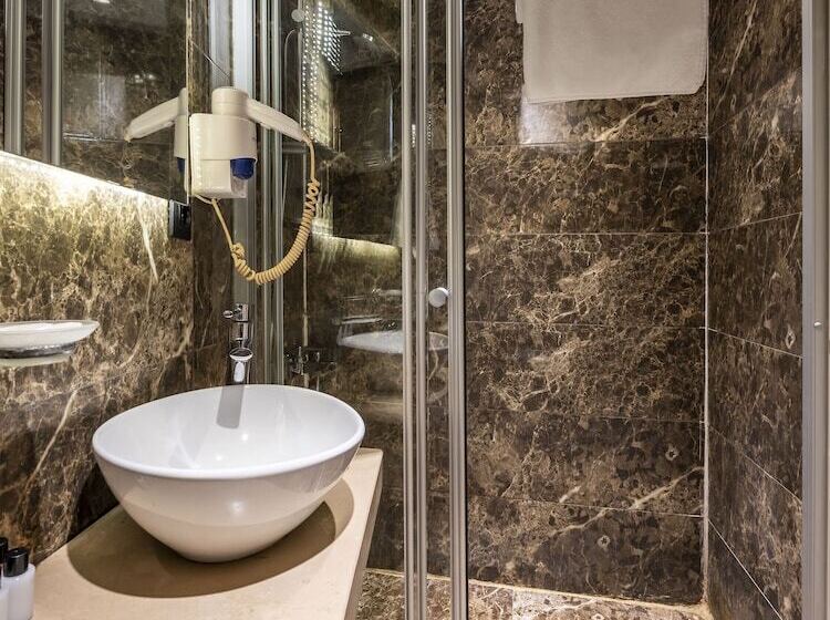 Pokój Standard, Golden Gate Hotel Topkapı