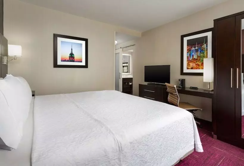 Standard-invahuone King-vuode, Hampton Inn Manhattan/times Square Central