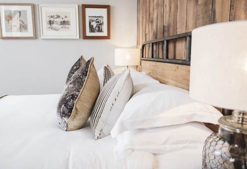 غرفة ديلوكس, Hinds Head