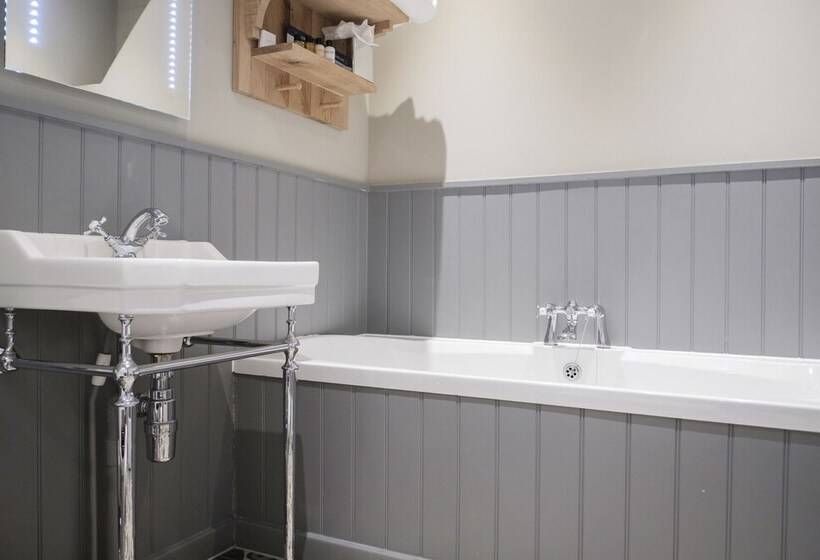 غرفة ديلوكس, Hinds Head