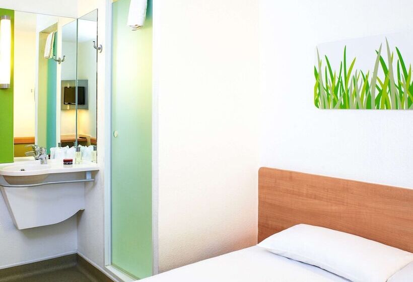 Номер Стандарт, Ibis Budget Birmingham Airport Terminal Building   Nec