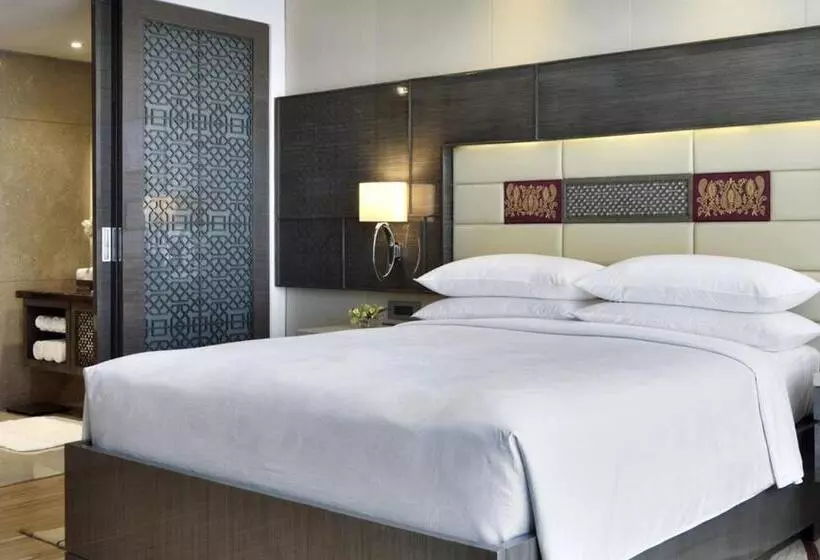 キングサイズベッドのスタンダードルーム, Jw Marriott Mumbai Sahar Airport