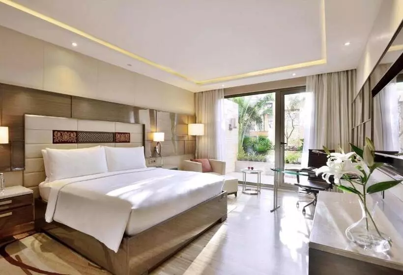 キングサイズベッドのスタンダードルーム, Jw Marriott Mumbai Sahar Airport