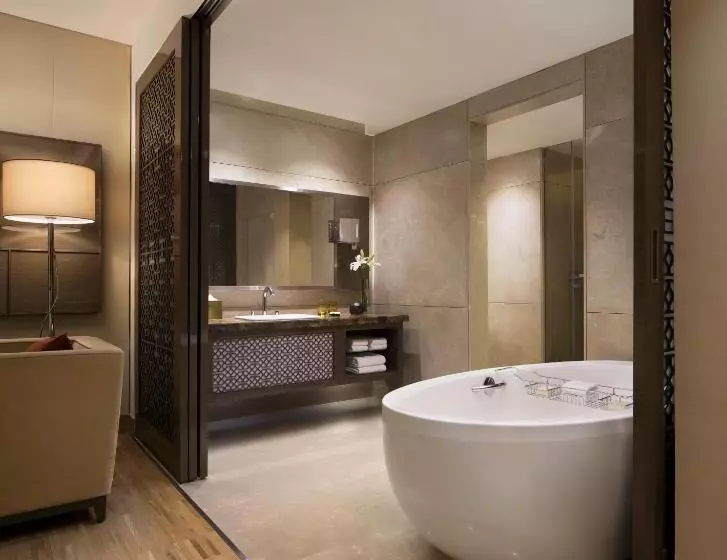 キングサイズベッドのエクゼクティブルーム, Jw Marriott Mumbai Sahar Airport