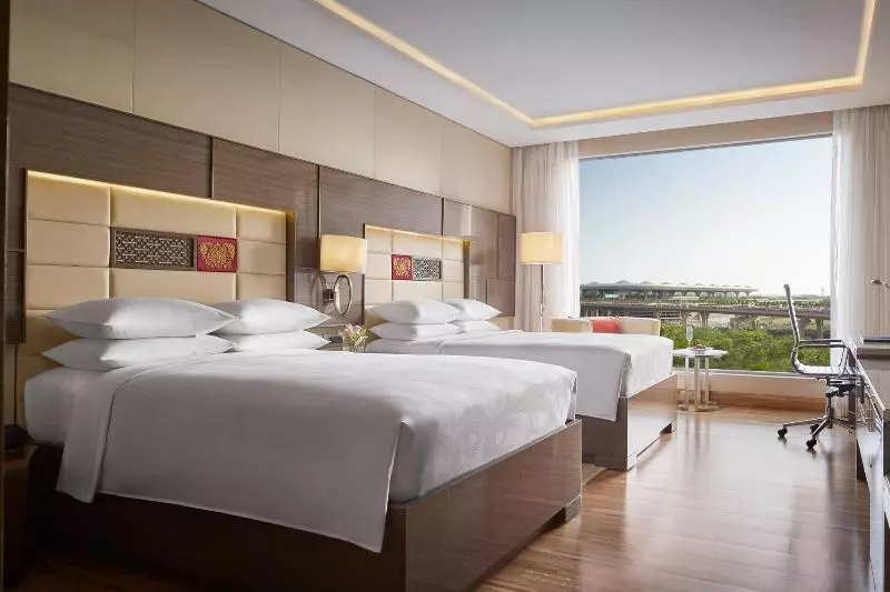 プールの見えるデラックスルーム, Jw Marriott Mumbai Sahar Airport