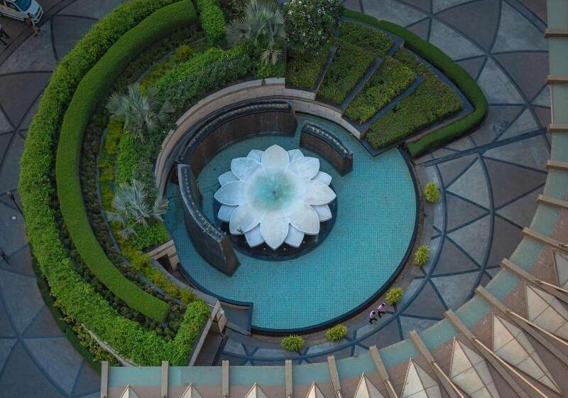 سوئیت پریمیوم, Jw Marriott Mumbai Sahar Airport