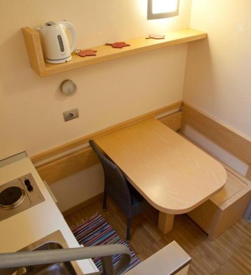 スタンダードスタジオ, Locanda Dell'arte