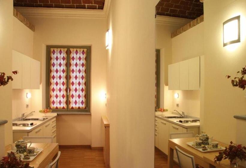 スタンダードスタジオ, Locanda Dell'arte