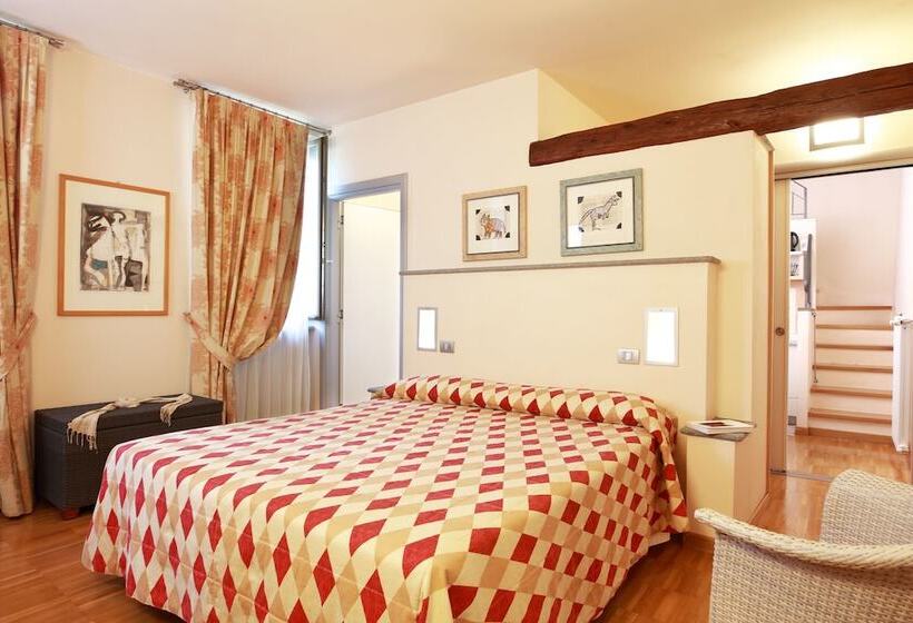 スタンダードスタジオ, Locanda Dell'arte