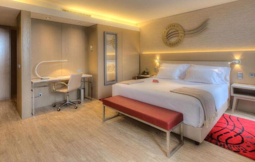 Premium Room City View, NH Collection Porto Batalha