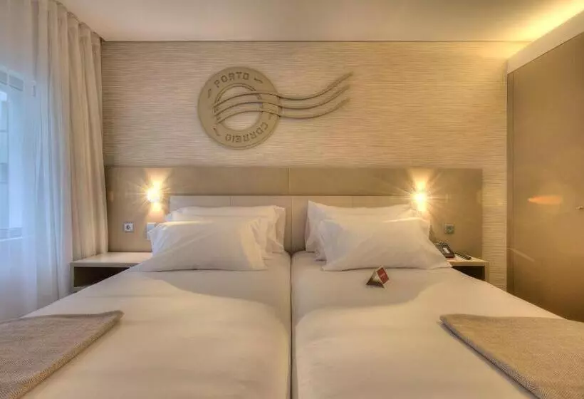 Quarto superior, NH Collection Porto Batalha