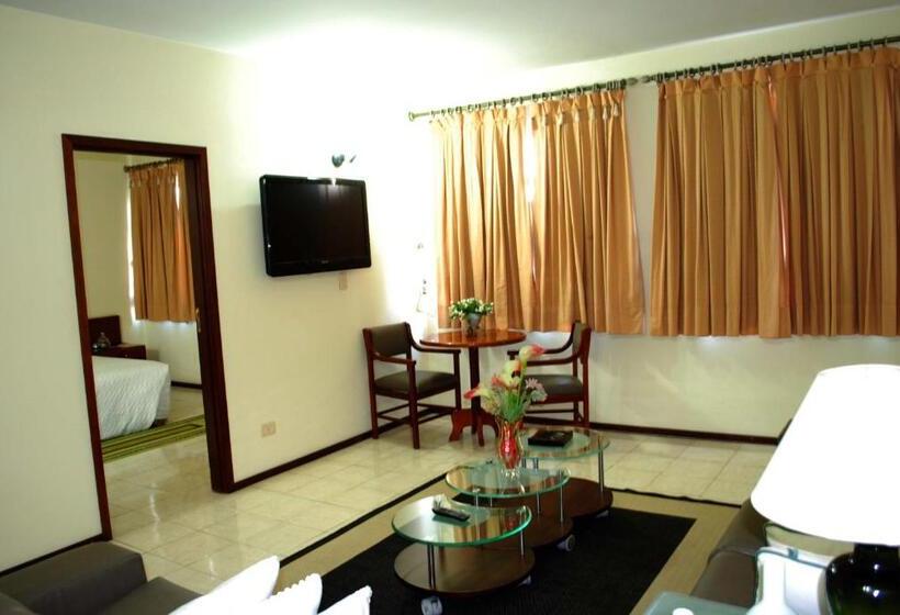 סוויטה אקזקיוטיב, Posseidon