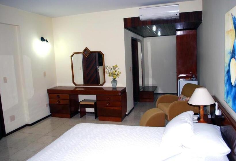 סוויטה אקזקיוטיב, Posseidon