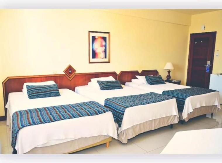 חדר סטנדרט לשלושה, Posseidon