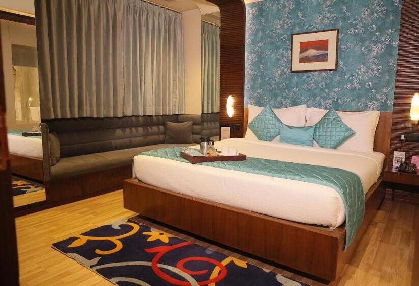 Люкс, Regenta Orko S Kolkata