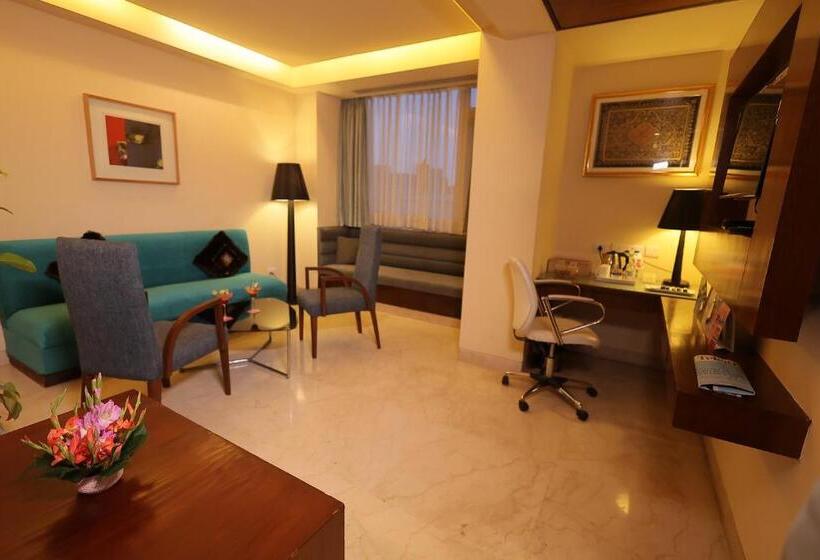 סוויטה, Regenta Orko S Kolkata