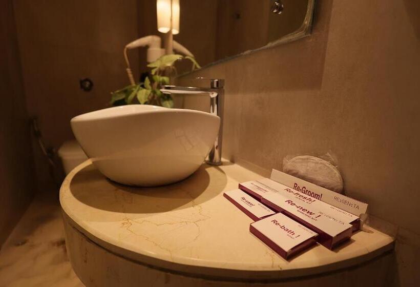 חדר קלאב, Regenta Orko S Kolkata