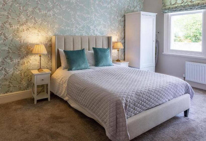 스탠다드 룸, Sefton Court