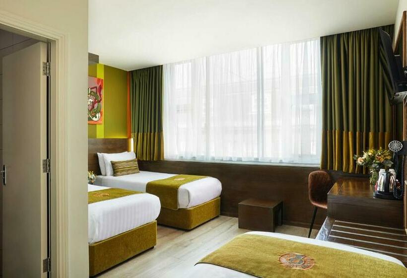 חדר סטנדרט לשלושה, Temple Bar Inn