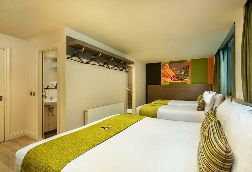 חדר סטנדרט לארבעה, Temple Bar Inn