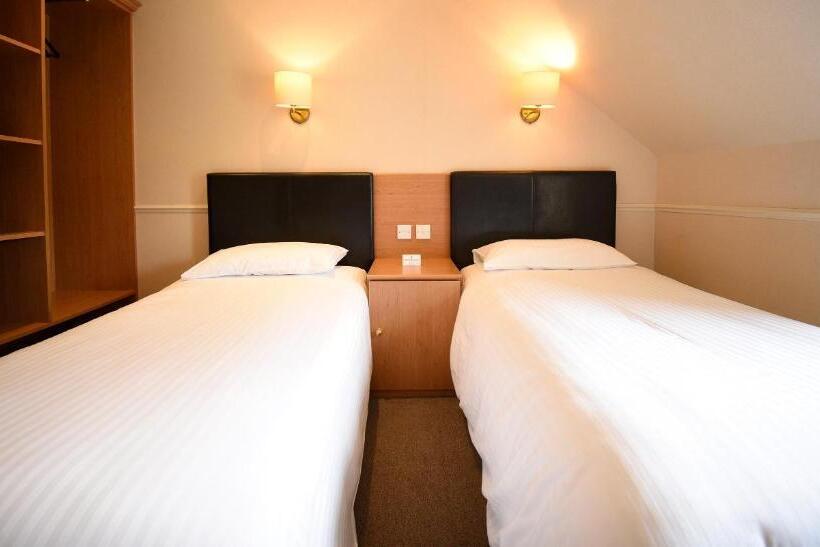 스탠다드 룸, The Caledonian