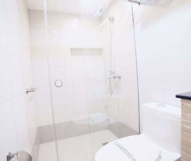 اتاق سوپریور, The Charter House