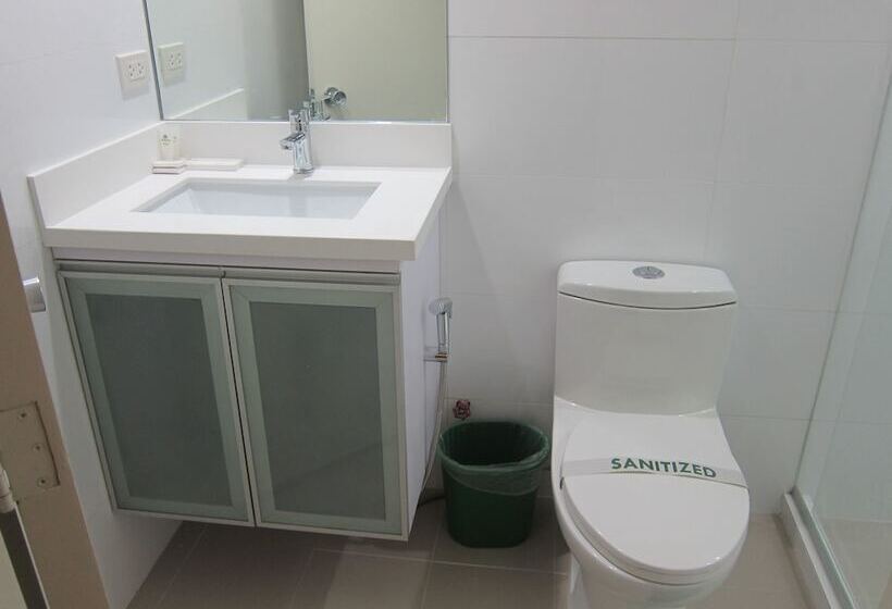 اتاق سوپریور, The Charter House