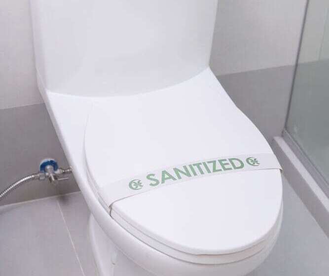 اتاق خانوادگی, The Charter House