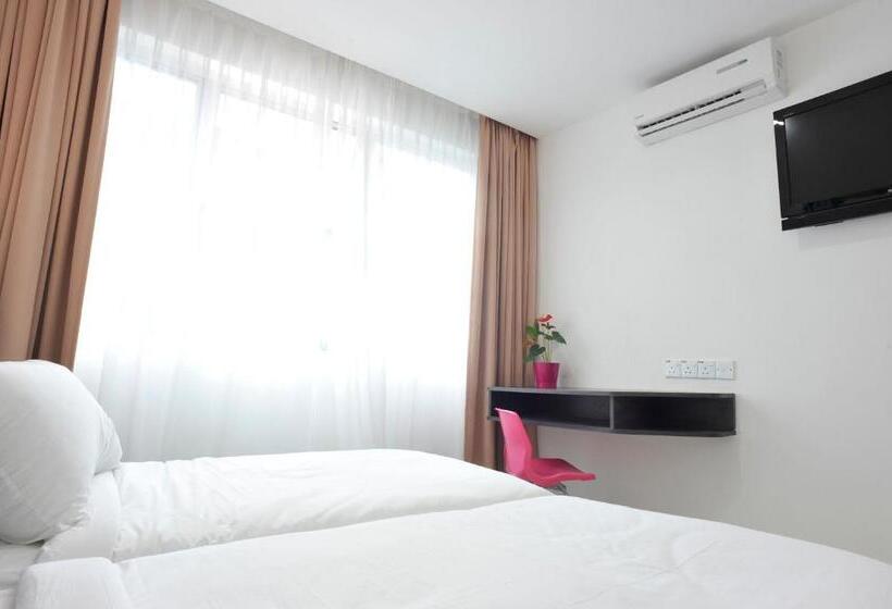 デラックスルーム, V