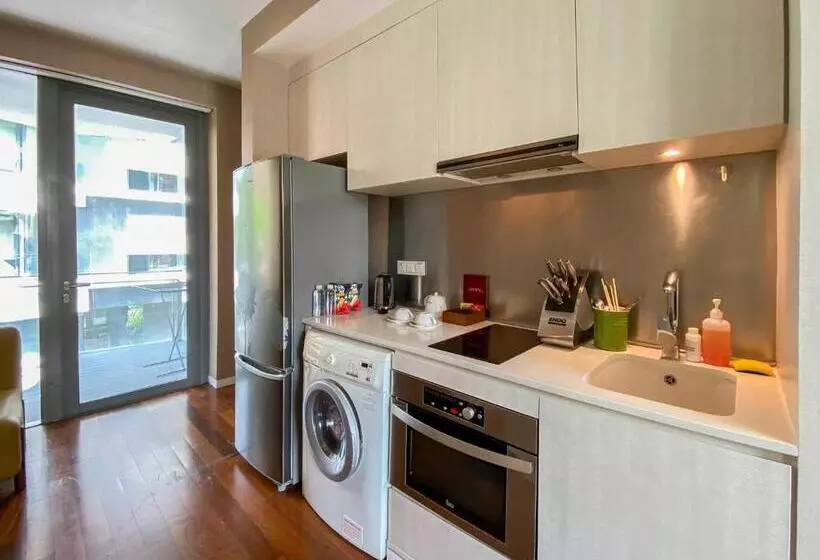 1 Bedroom Executive Apartment, St Residences Novena