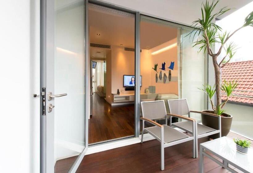 1 Bedroom Premium Apartment, St Residences Novena