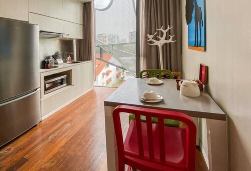 Standard Studio, St Residences Novena