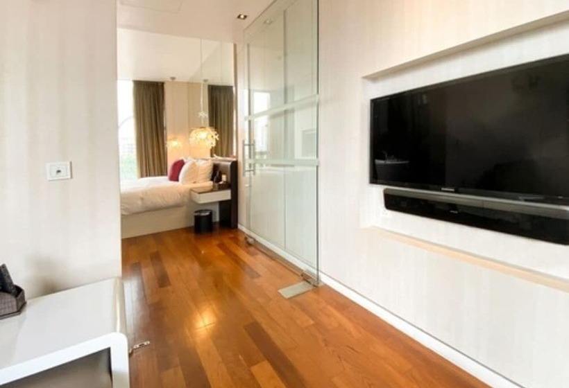 1 Bedroom Premium Apartment, St Residences Novena