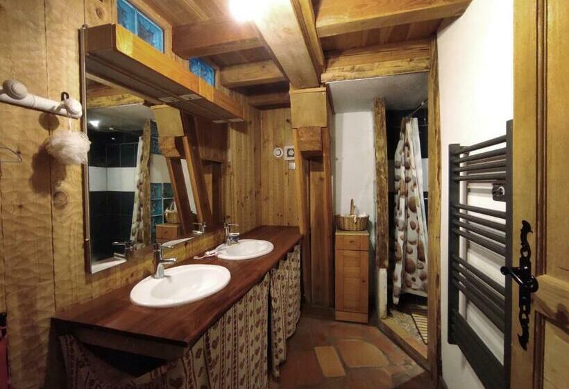 Четырехместный Номер Стандарт, Le Pré De La Fontaine