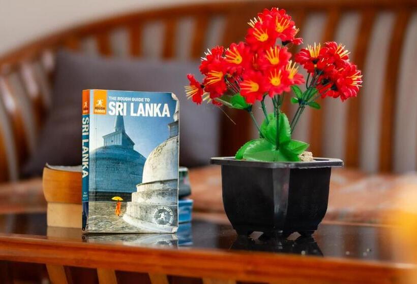 Номер Стандарт Совместная Ванная, Golden Town