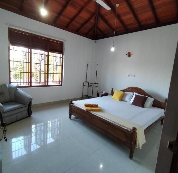 Номер Стандарт Совместная Ванная, Golden Town