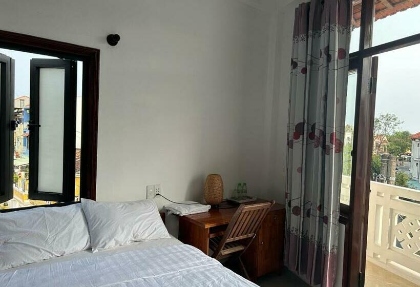 اتاق استاندارد با بالکن, Vang Anh Homestay Hoi An