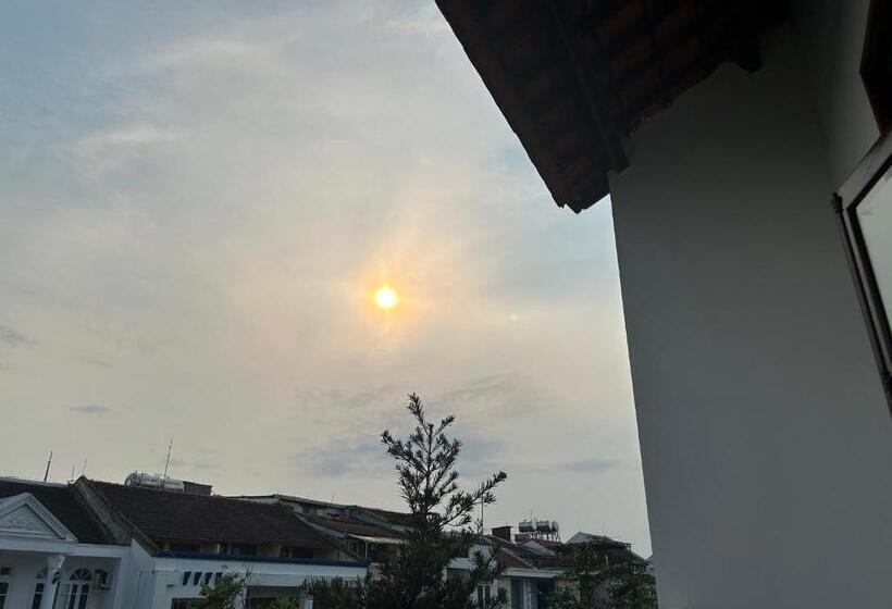اتاق استاندارد با بالکن, Vang Anh Homestay Hoi An
