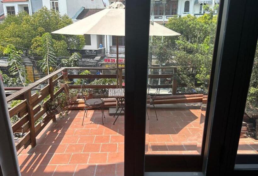 اتاق استاندارد با بالکن, Vang Anh Homestay Hoi An