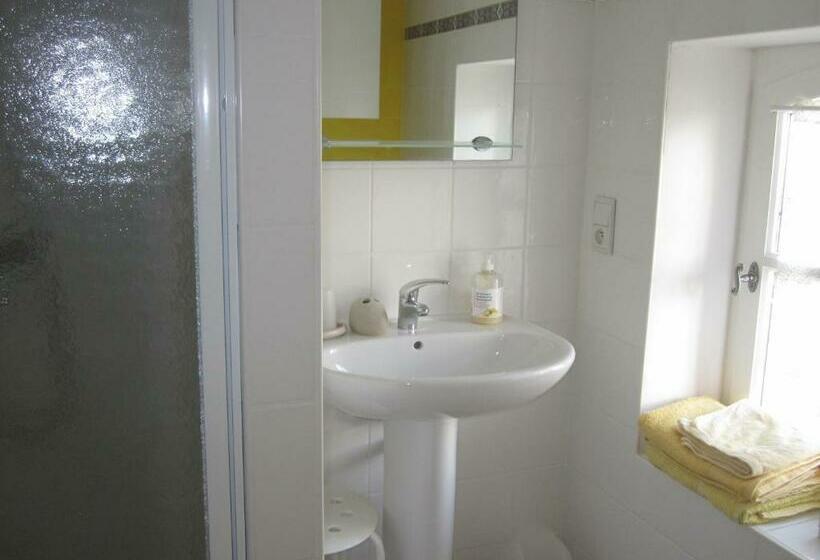 Номер Стандарт, Bellegarde