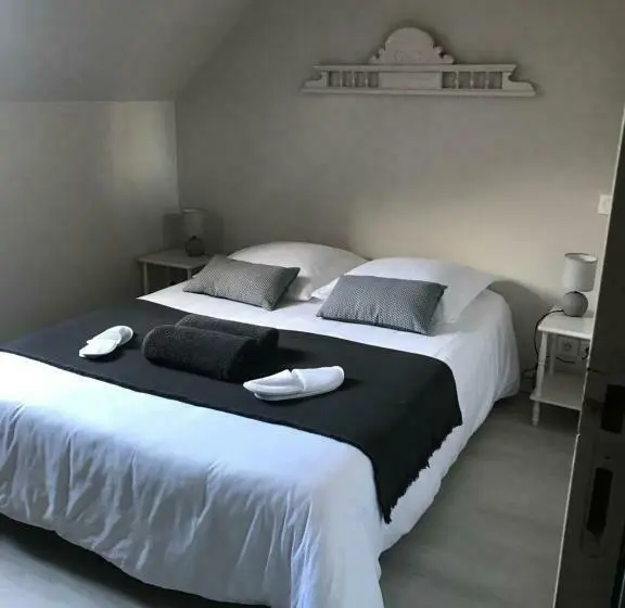 スタンダードルーム, Auberge De La Fontaine Aux Loups