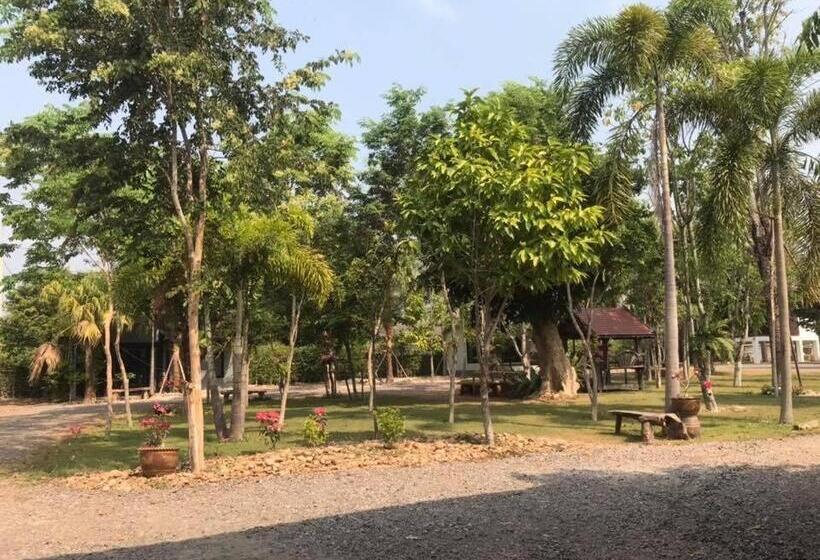 Бунгало Стандарт, Sangkaset Resort