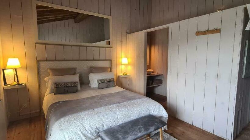 غرفة أساسية, Lariviere