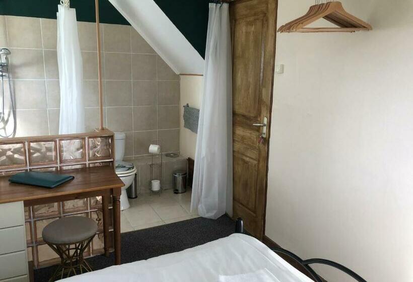 غرفة قياسية, Le Grand Camelia