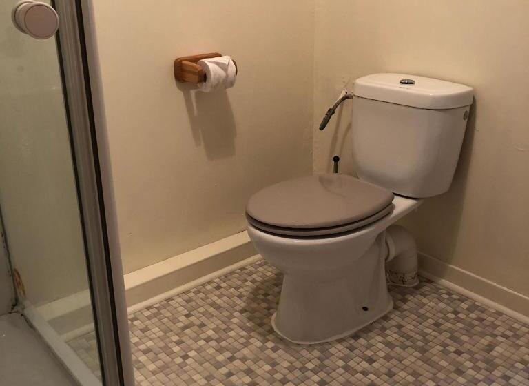 غرفة قياسية, Le Grand Camelia